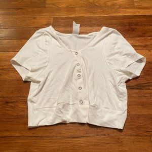 NWOT White buttoned crop top